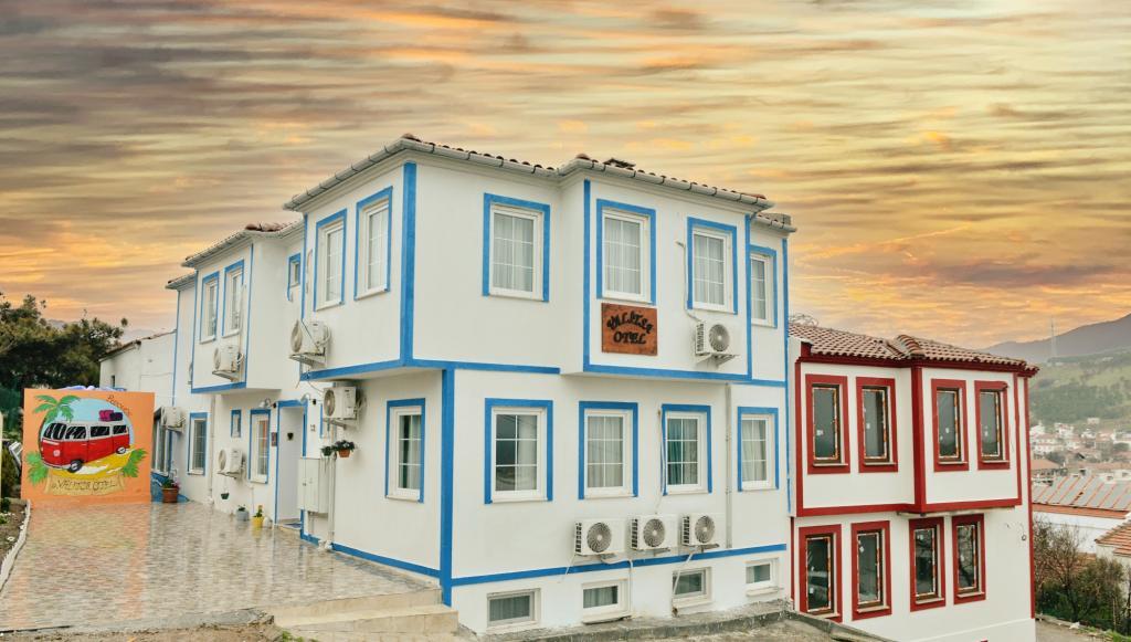 Valitsa Otel — 5