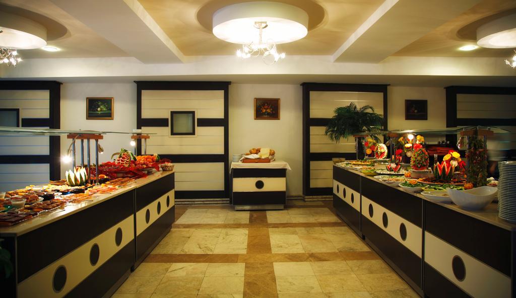 Lavitas Hotel — 9