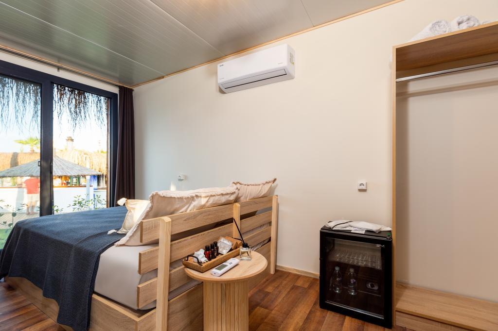 Anda Beach Bistro Rooms — 7