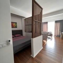 Side Mira Palace — 4