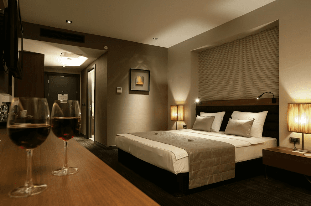 RYS Hotel & Restaurant — 10