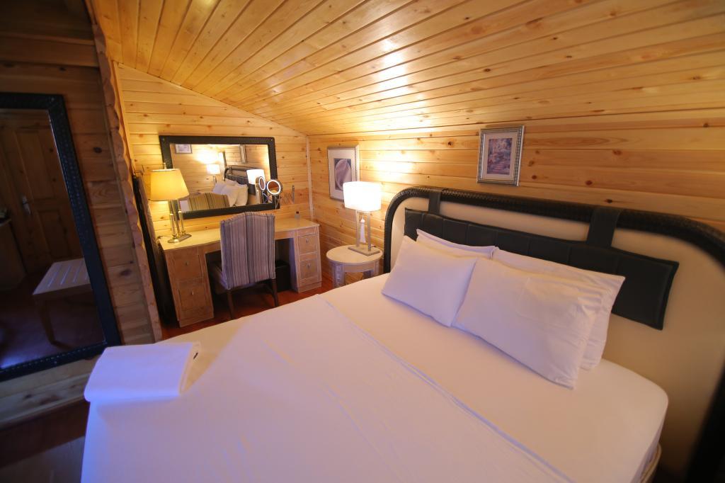 Anemo Butik Otel — 9