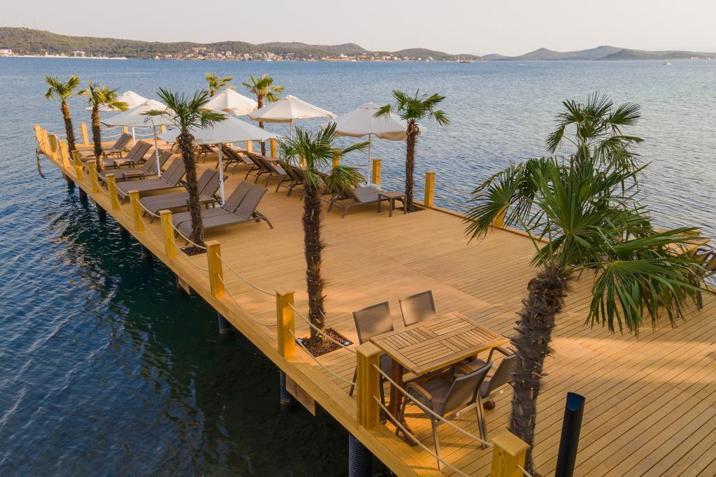 Cunda Pier +12 Adults — 10