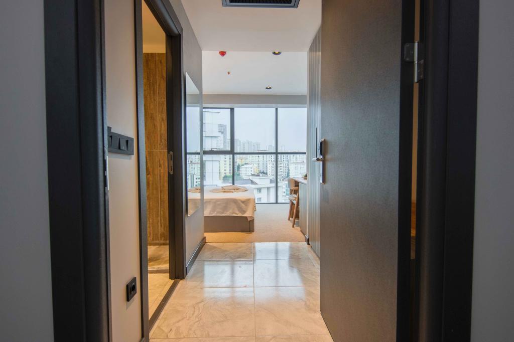 Sherlock Homes Hotels — 2