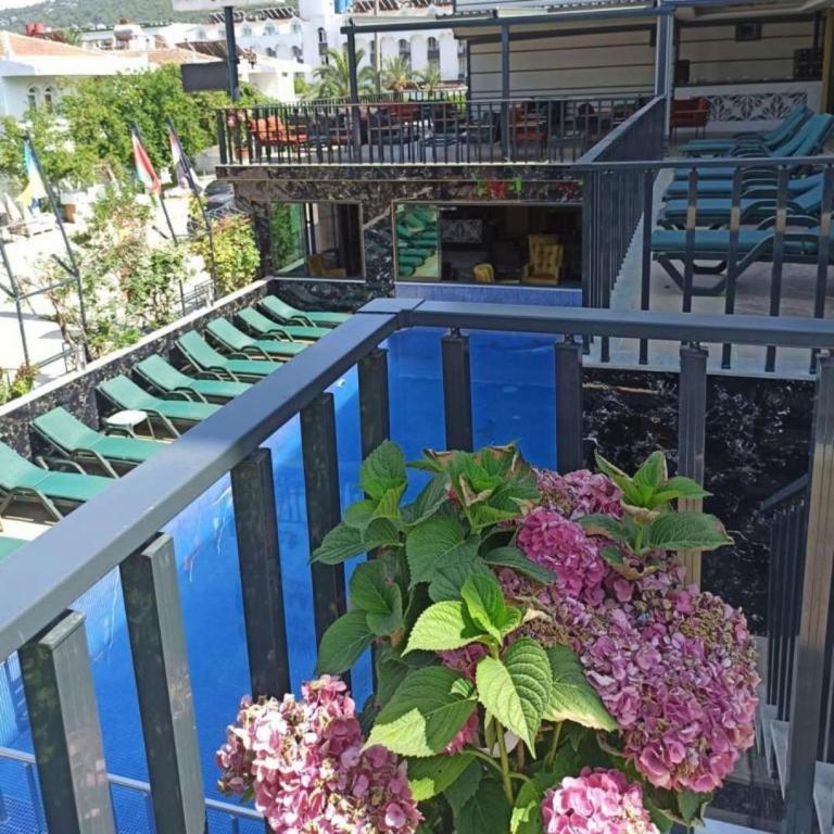 Britannia Hotel & Villas — 9
