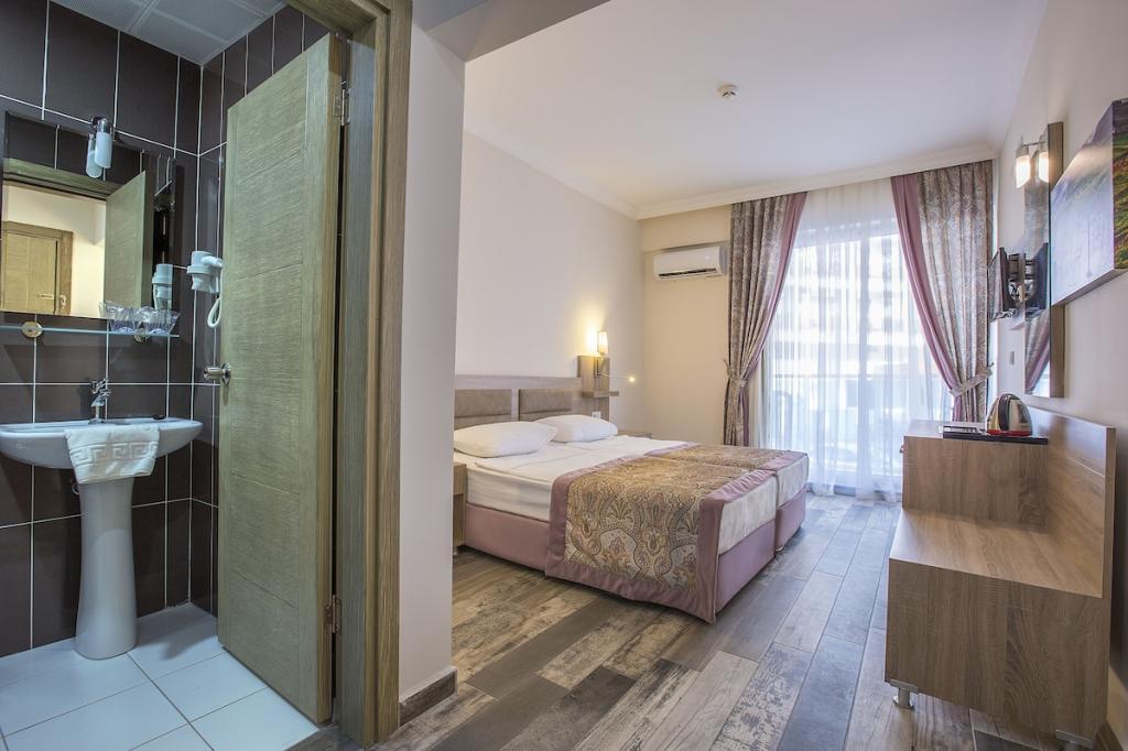 Arsi Enfi City Beach Hotel — 7