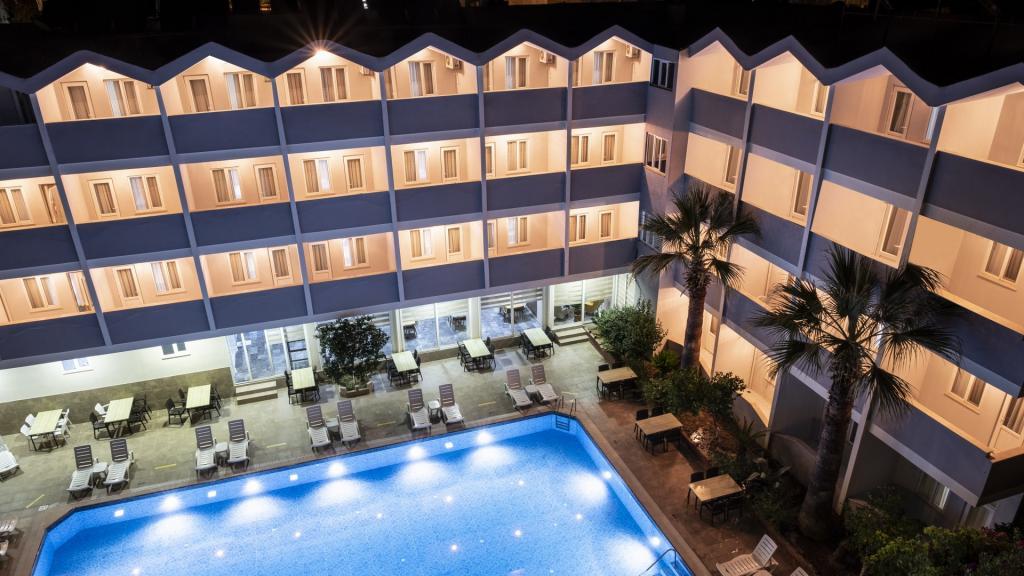 Side Spring Hotel — 1