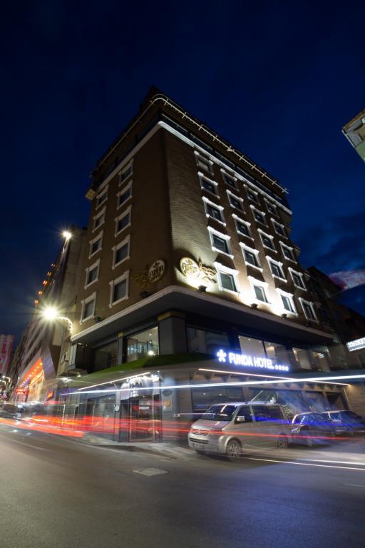 Funda Otel — 5