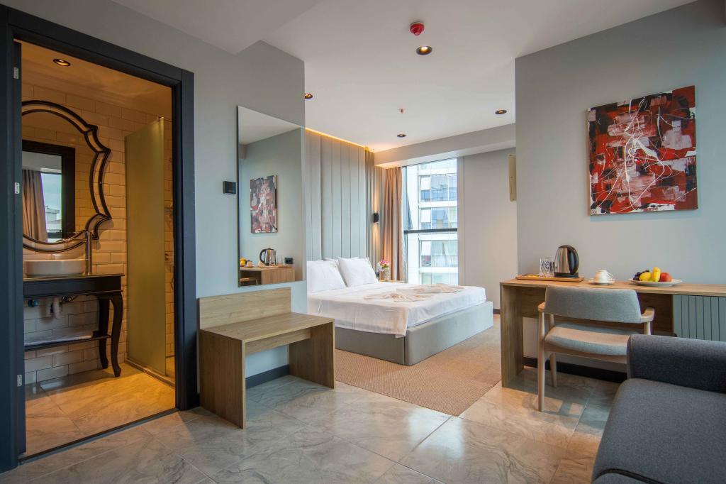 Sherlock Homes Hotels — 4