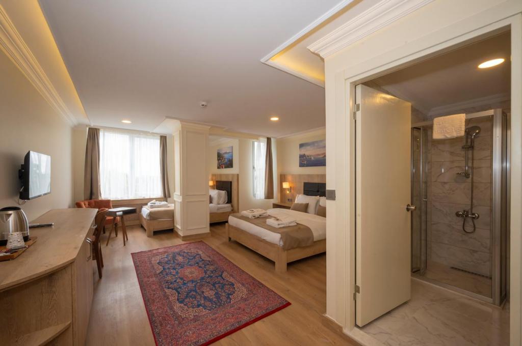 Porta Romanos Hotel — 10