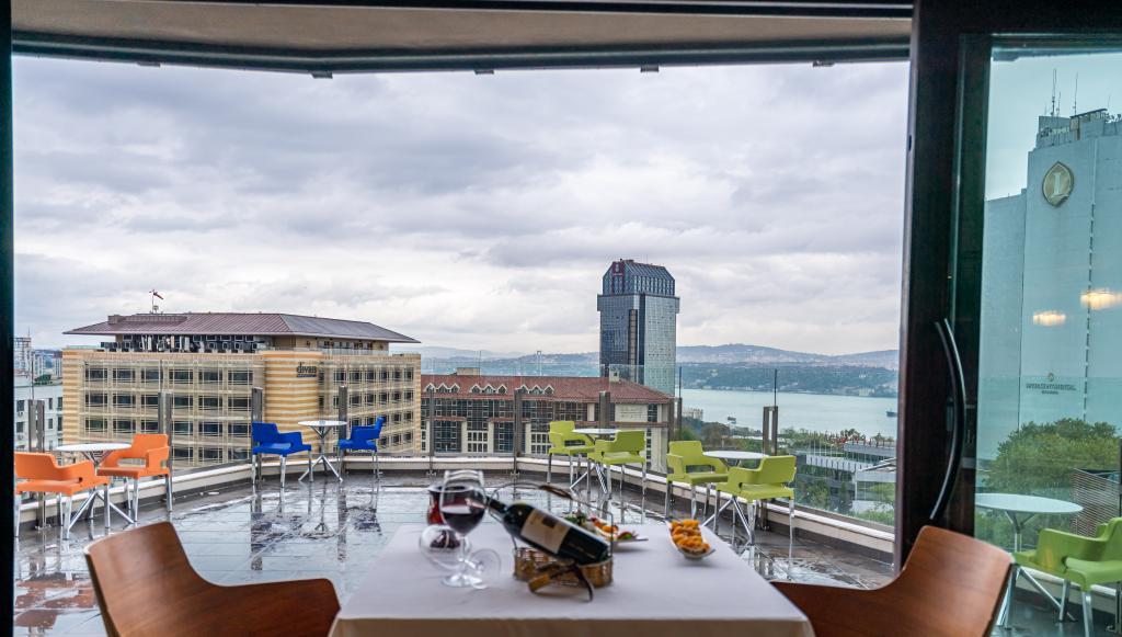 Point Hotel Taksim — 3
