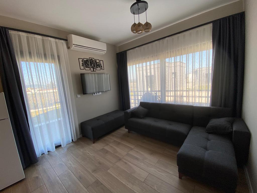 Quasar Suites — 2
