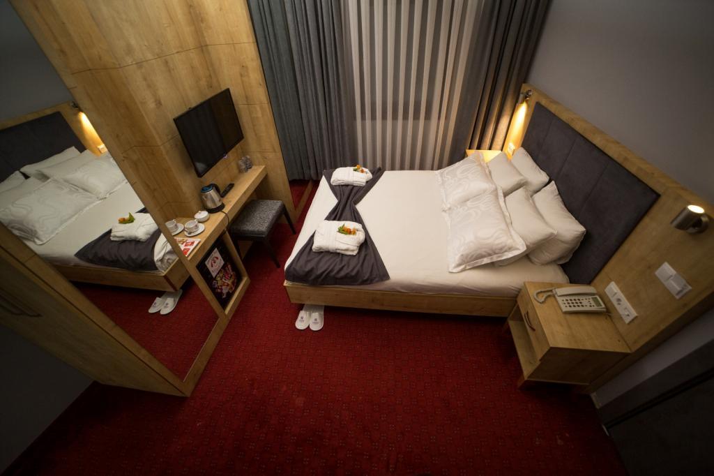 Funda Otel — 8