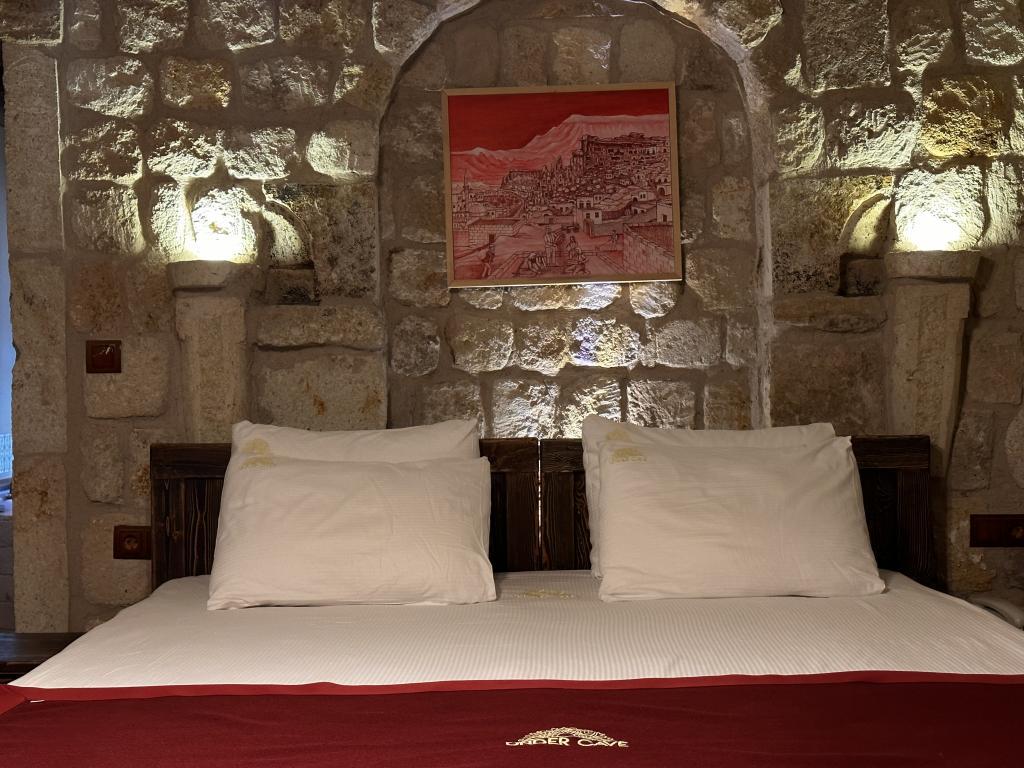 Under Cave Hotel — 1