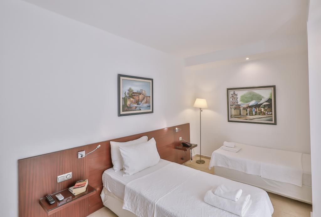 Gardenia Hotel — 3