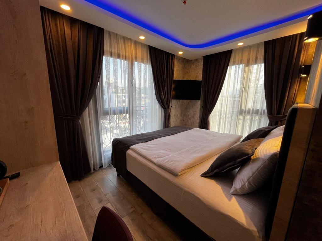 Avni Bey Otel — 6