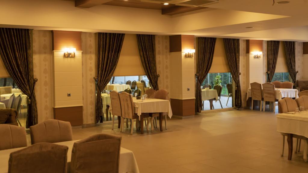 MOX Hotel Wellness & Spa — 2