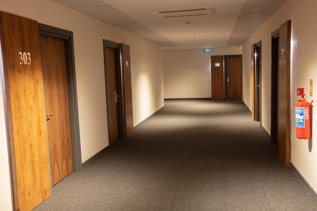 Valent Otel Business — 10