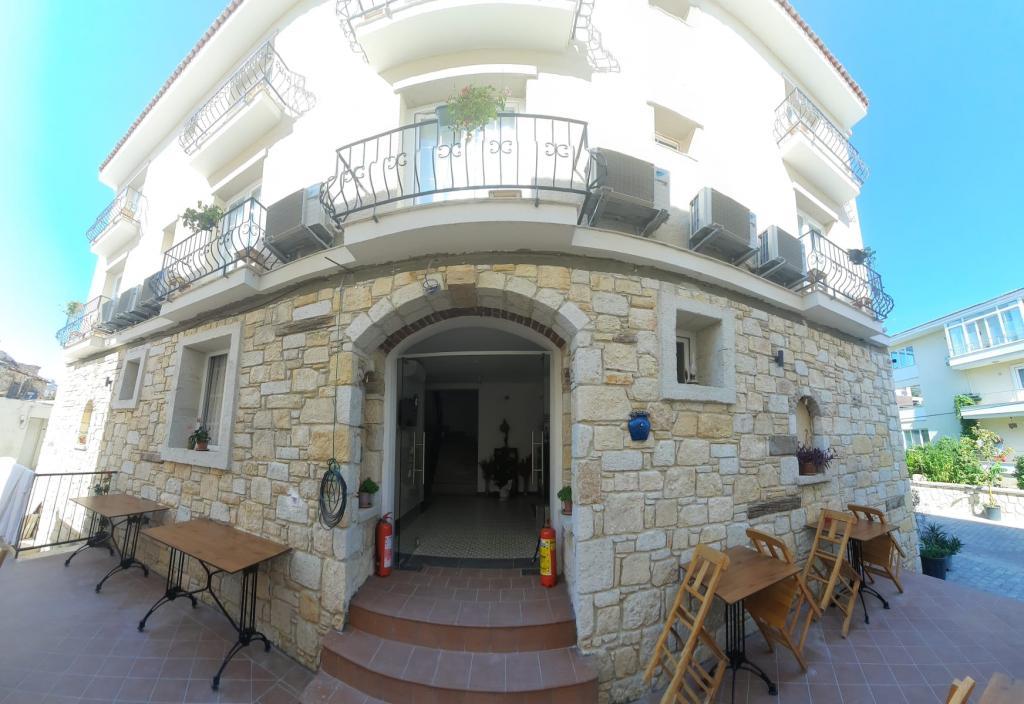 Adil Otel Çeşme — 4