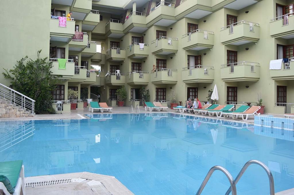Ares City Hotel — 6
