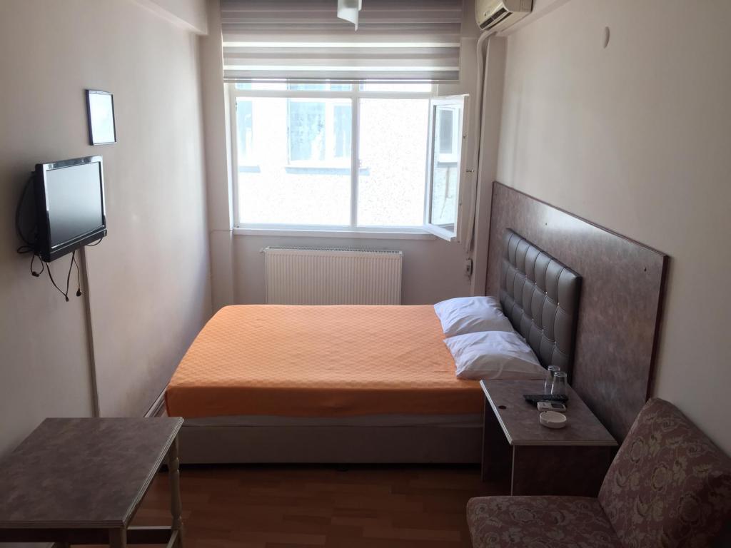 Otel Sarı — 8