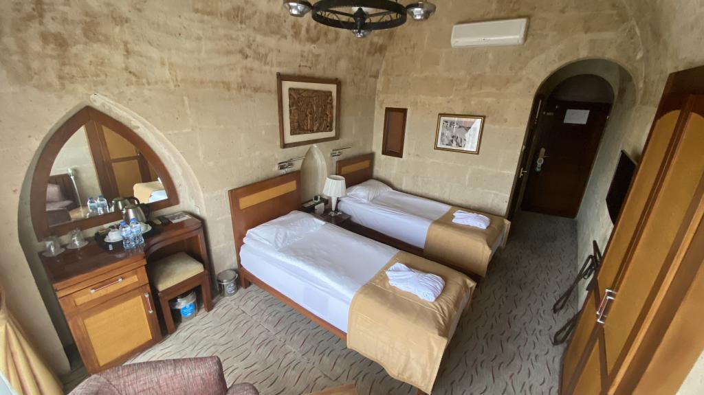 Uçhisar Kaya Otel — 9