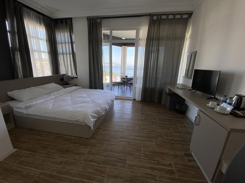 No57 Suites — 5