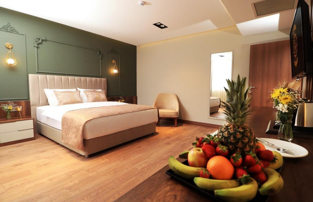 Bayrak Grand Hotel — 8