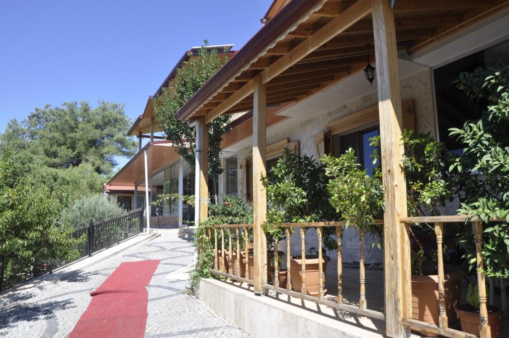 Selinos Otel Bergama — 2