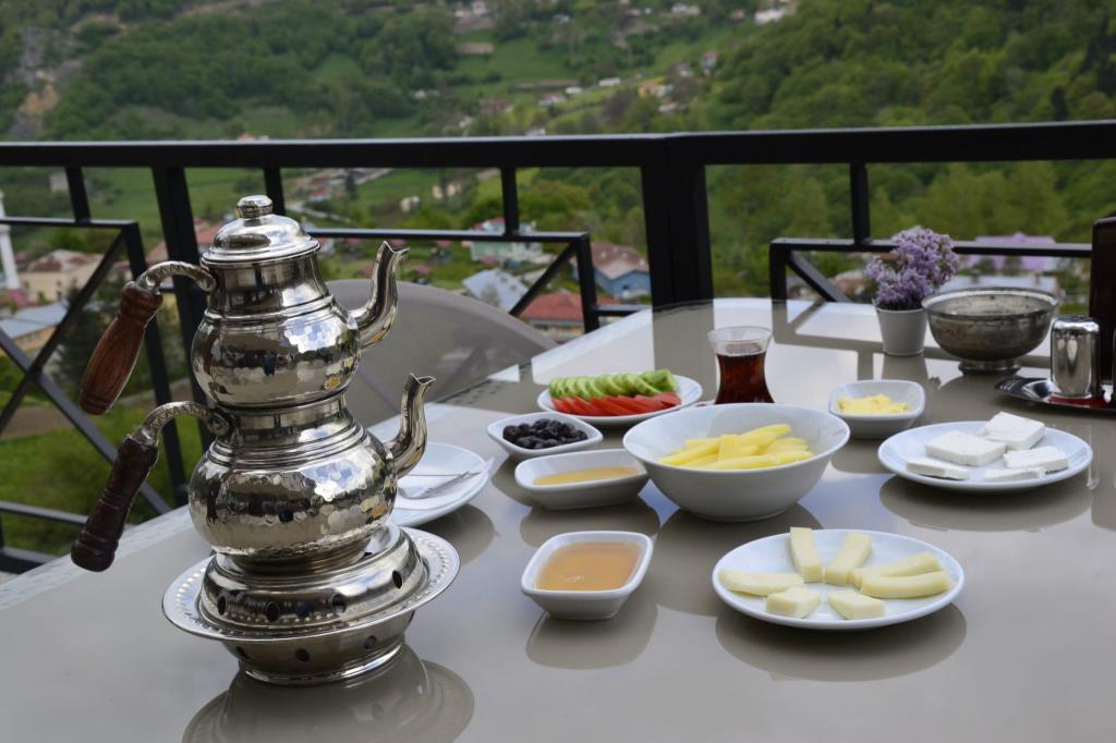 Alya Teras Otel — 2