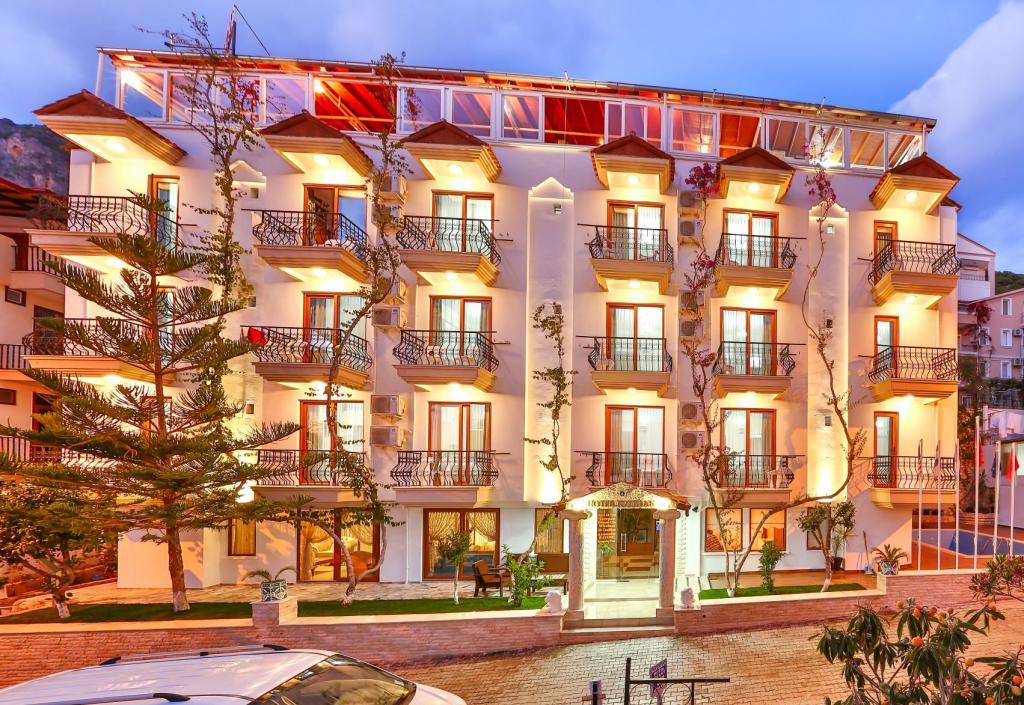 Kayahan Hotel — 1