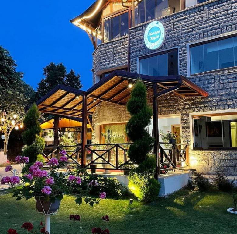 Kartepe Köşkü