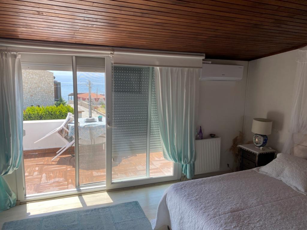 Palmiye Karaburun — 10