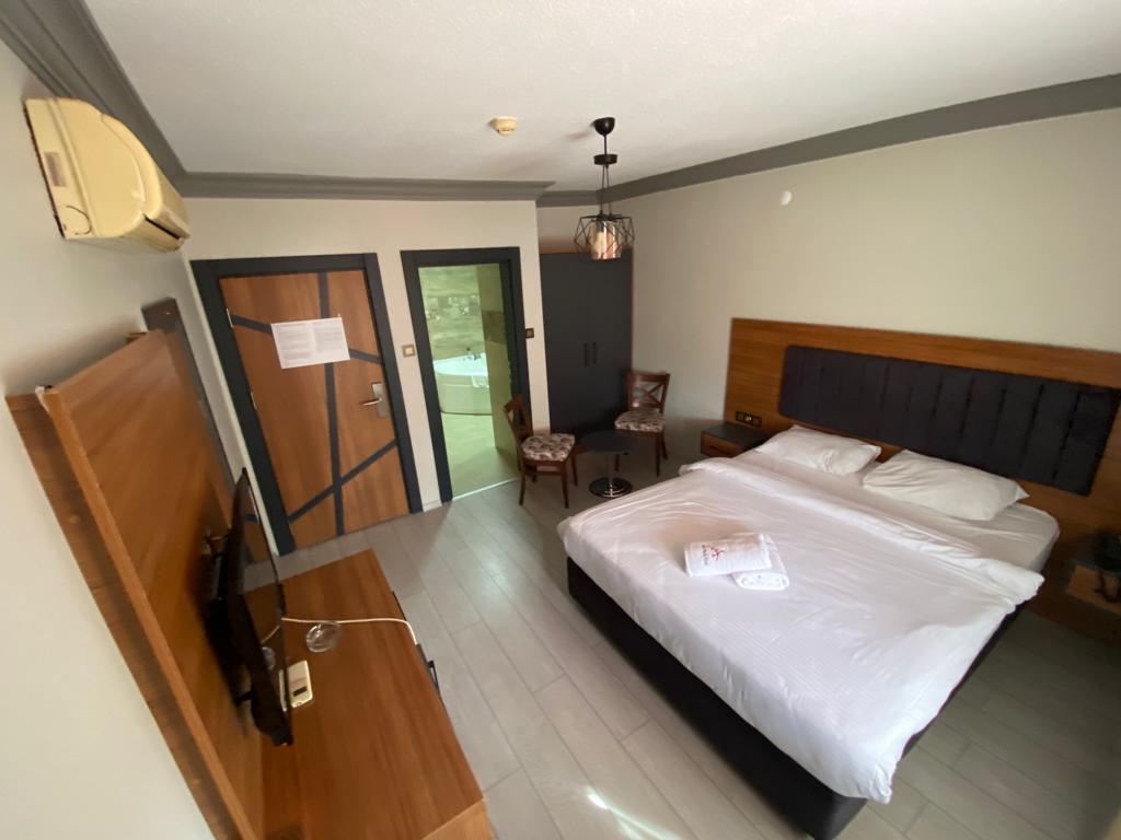 Anıt Park Otel — 2