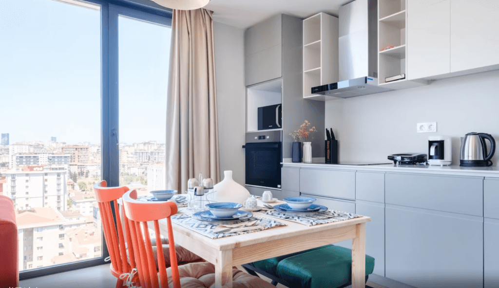 Roya Nova Residence by NewInn — 8