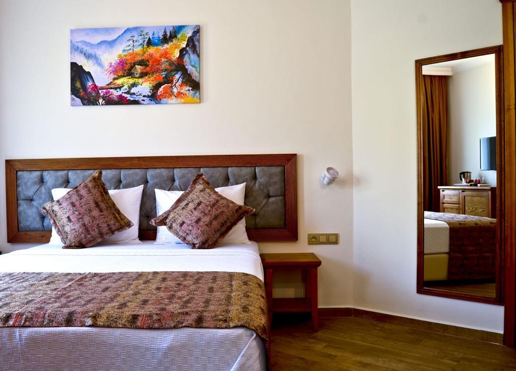 Troiada Otel — 4
