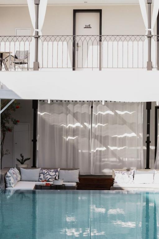 Mola Cunda Hotel — 9