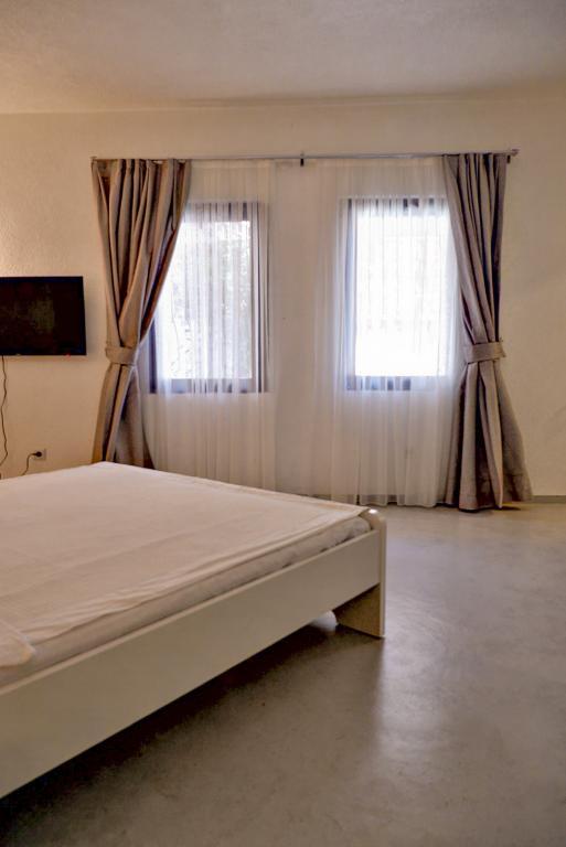 Bono Hotel Old Town — 8