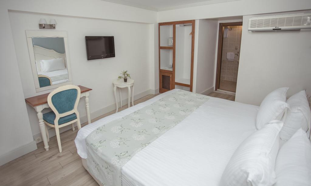 Hotel Limani — 6