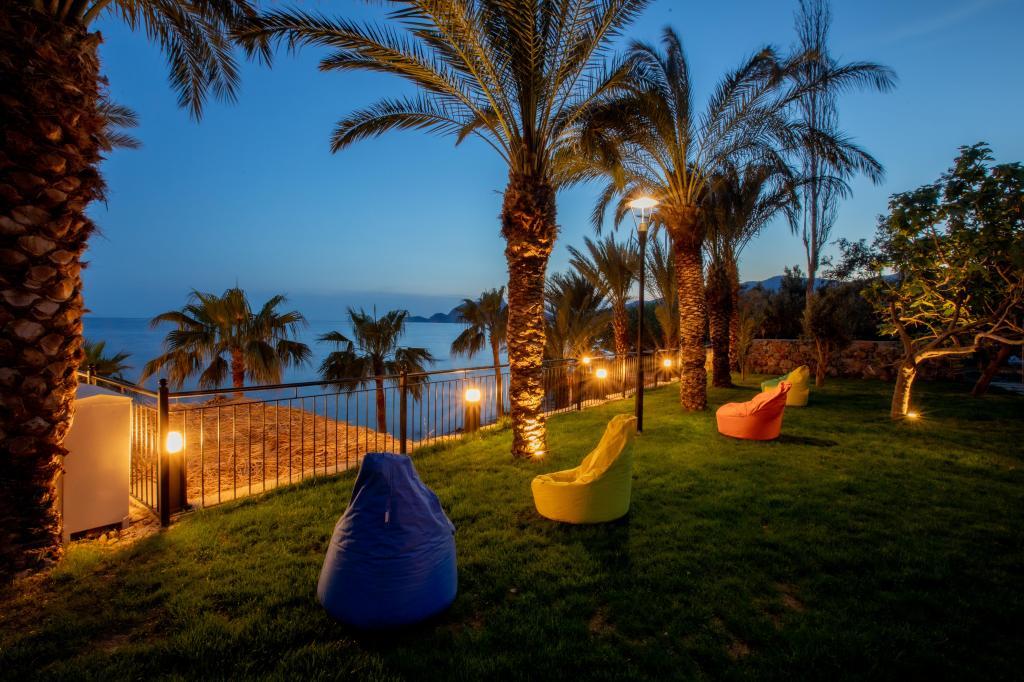 Elysium Garden Hotel — 10