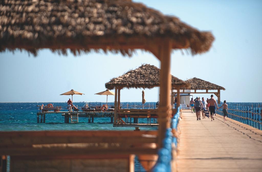 Amwaj Beach Club Abu Soma — 3