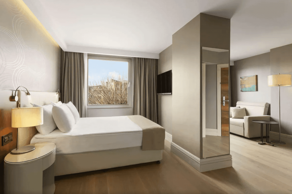 Ramada İstanbul Grand Bazaar — 4