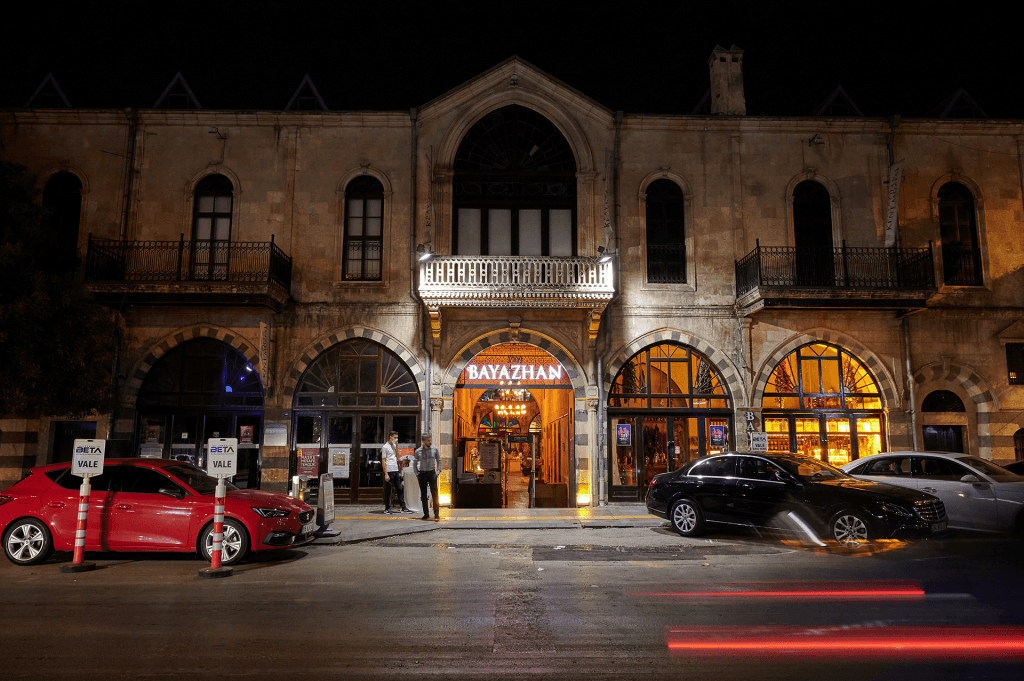 Bayazhan Hotel ve Restaurant — 3