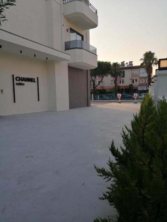 Channel Suites — 1