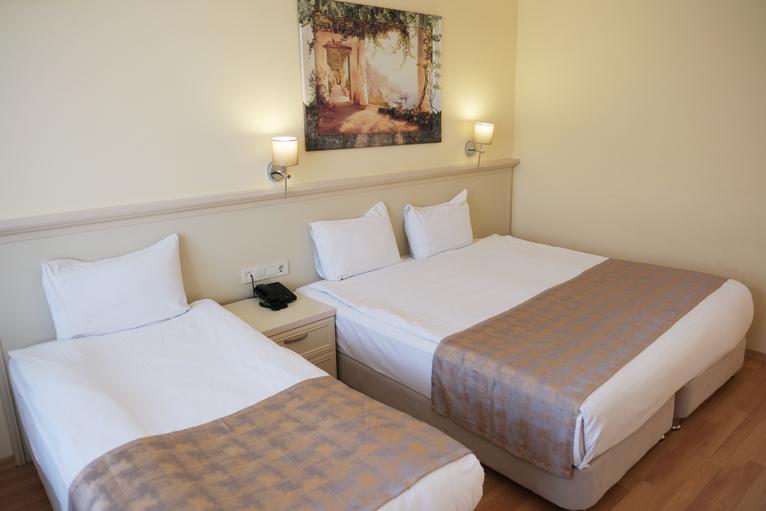 Troia Tusan Hotel — 2