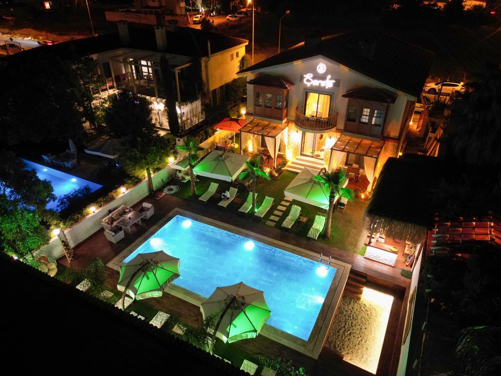 Şerefe Hotel Alaçatı — 4