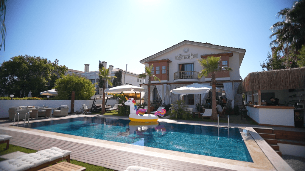 Şerefe Hotel Alaçatı — 6