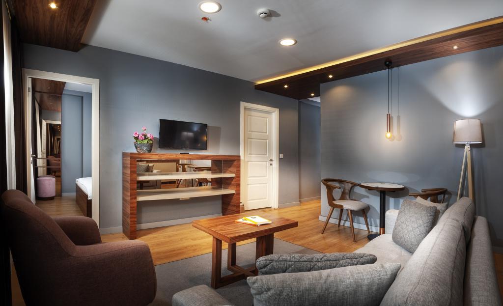 Vita Bella Suites — 7