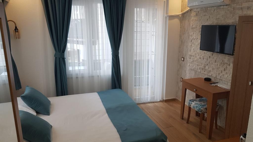 Queen Otel — 2
