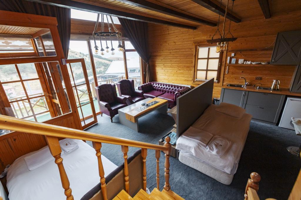 Snowdora Ski Resort Hotels — 6